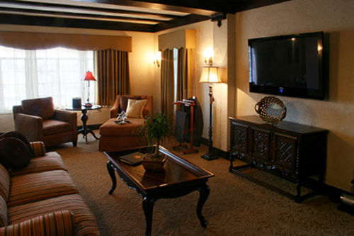Hotel Baker Сейнт Чарлз Екстериор снимка